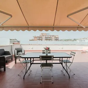 Appartamento Skyview Terrace: Your Urban Escape, Catania